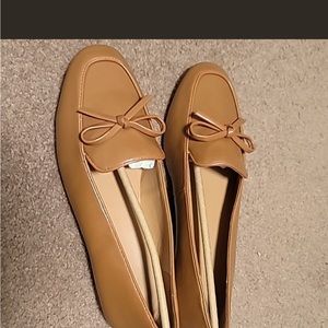 Jcrew factory 7.5 tan leather loafers